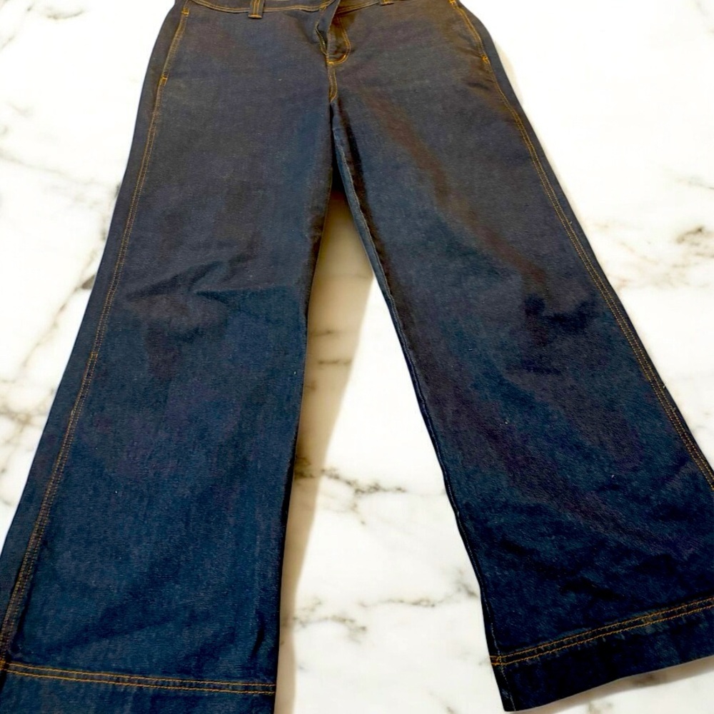 The Loft - Wide Leg jeans, dark washed. Size 14/32